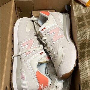 New Balance Cream and Coral Sneakers